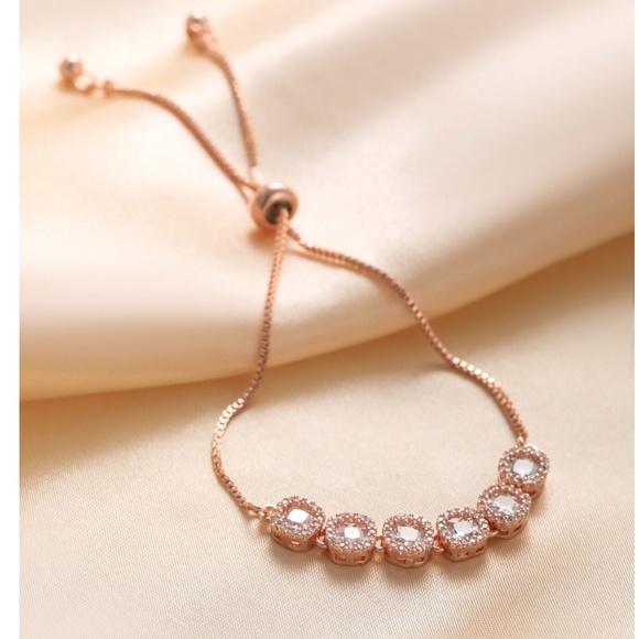 Luxe Cubic Zirconia Pave Pull Dainty Bracelet - Picture 4 of 10